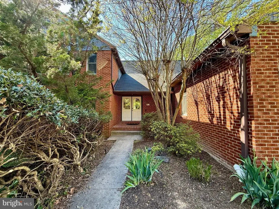 15220 Redgate Dr, Silver Spring, MD 20905 - #2