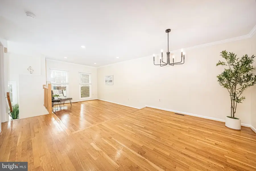 1501 Templeton Pl, Rockville, MD 20852 - #2