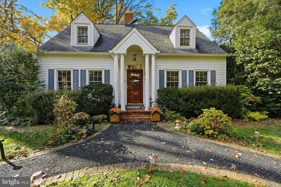 4701 Argyle Ave, Garrett Park, MD 20896 - #2