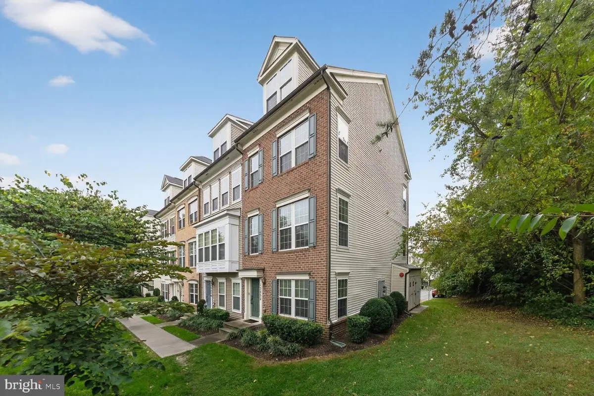 13252 Shawnee Ln #204, Clarksburg, MD 20871 - #1