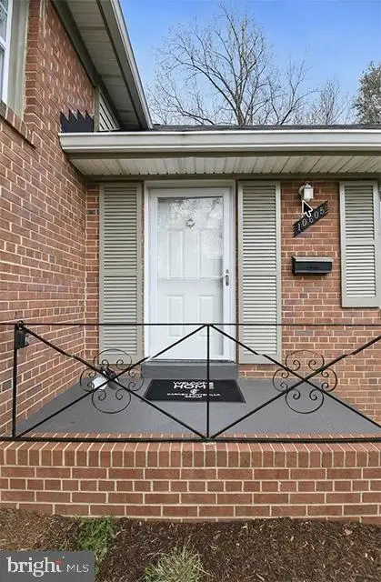 10605 Meadowhill Rd, Silver Spring, MD 20901 - #2