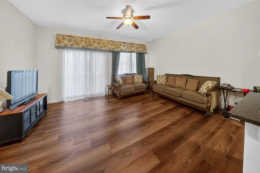 3565 Woodlake Dr #4, Silver Spring, MD 20904 - #3