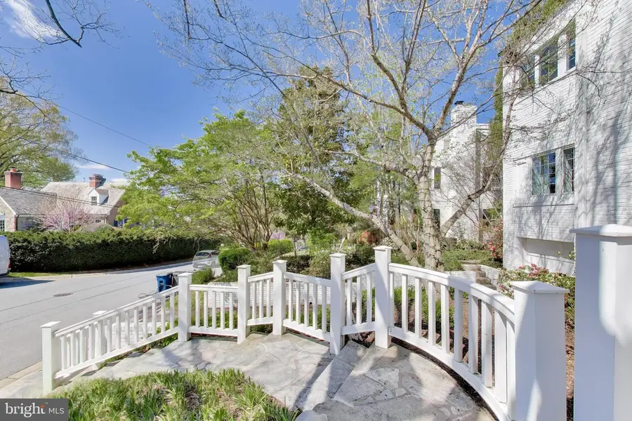 5205 Falmouth Rd, Bethesda, MD 20816 - #3