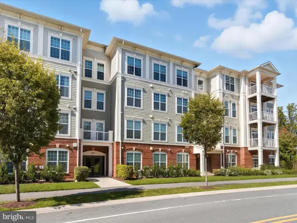 3825 Doc Berlin Dr #17, SILVER SPRING, MD 20906