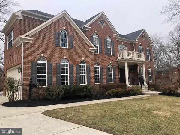 7808 Winterberry Pl, BETHESDA, MD 20817