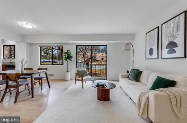 10636 Montrose Ave #101, BETHESDA, MD 20814