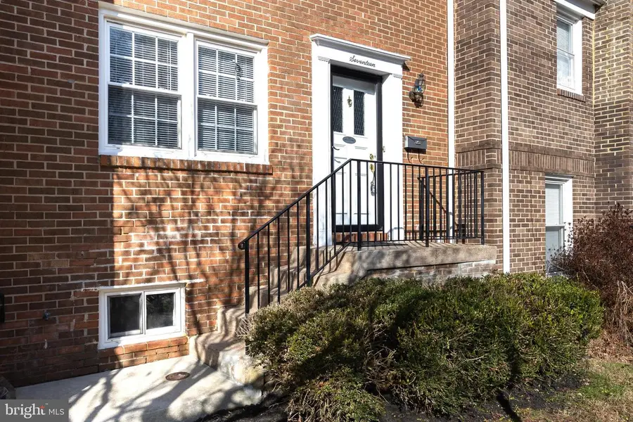 17 Story Dr, Gaithersburg, MD 20878 - #2
