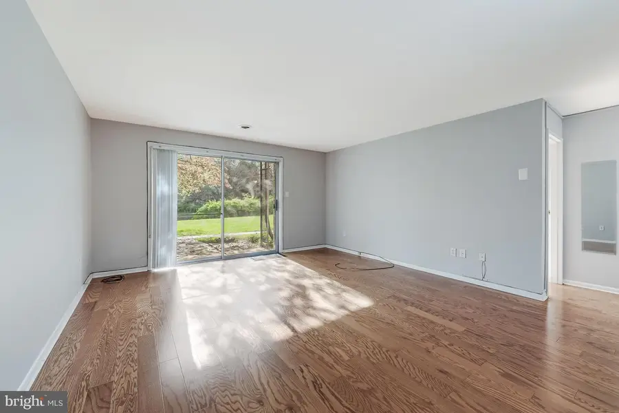 10420 Rockville Pike #102, Rockville, MD 20852 - #2