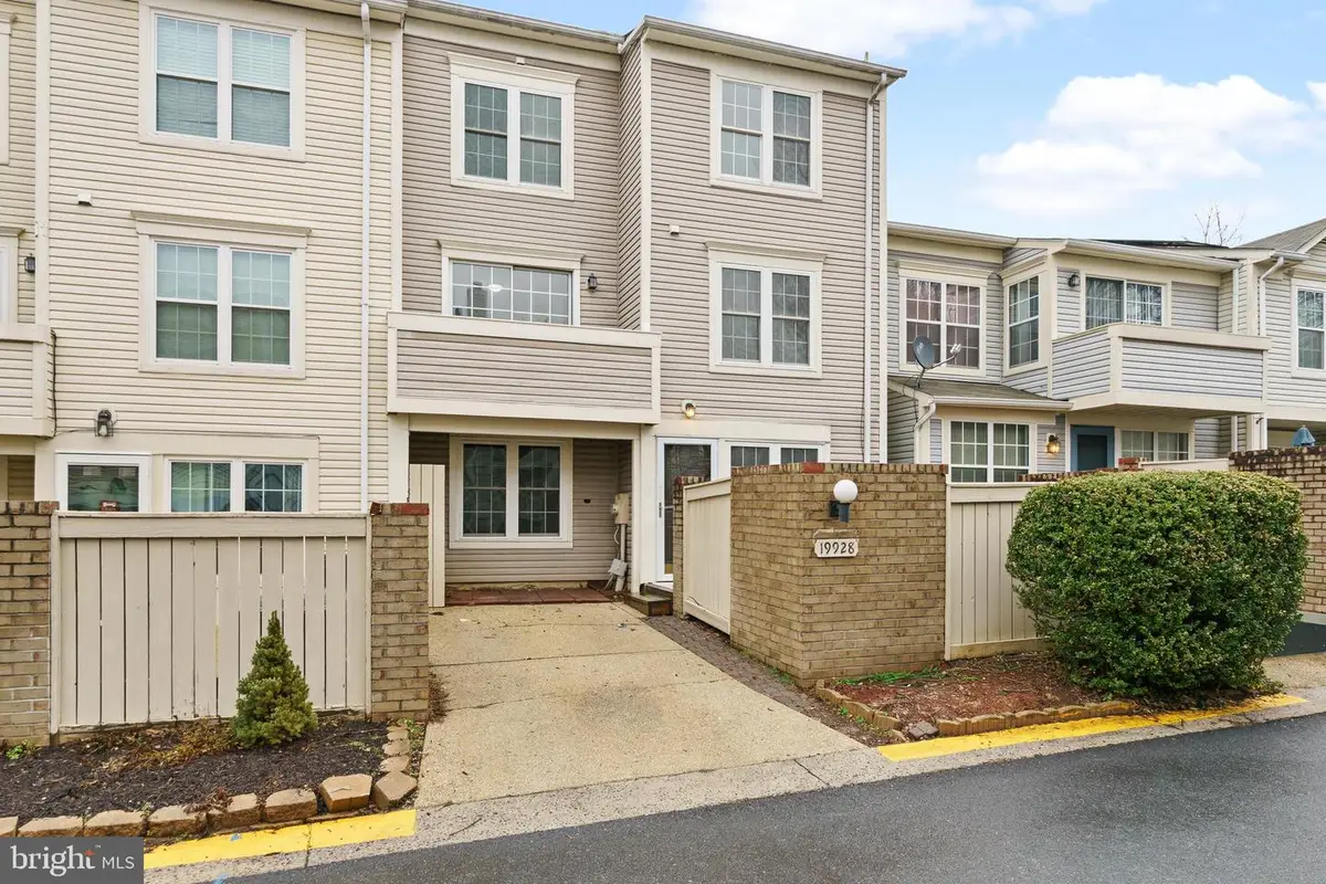 19928 Sugar Notch Cir, Gaithersburg, MD 20886 - #1