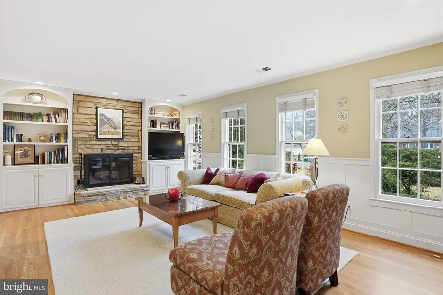 6 Thorburn Pl, Gaithersburg, MD 20878 - #3