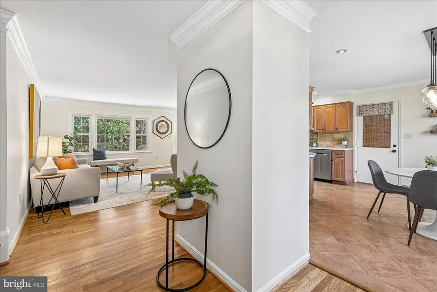 4 Cullinan Dr, Gaithersburg, MD 20878 - #2