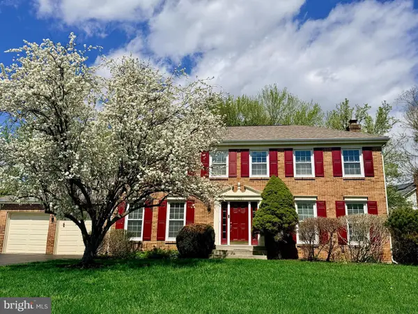 11201 Lake Breeze, NORTH POTOMAC, MD 20878