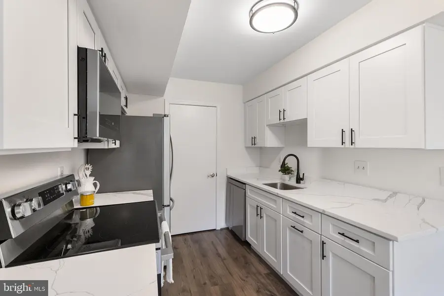 20248 Shipley Ter #301, Germantown, MD 20874 - #3