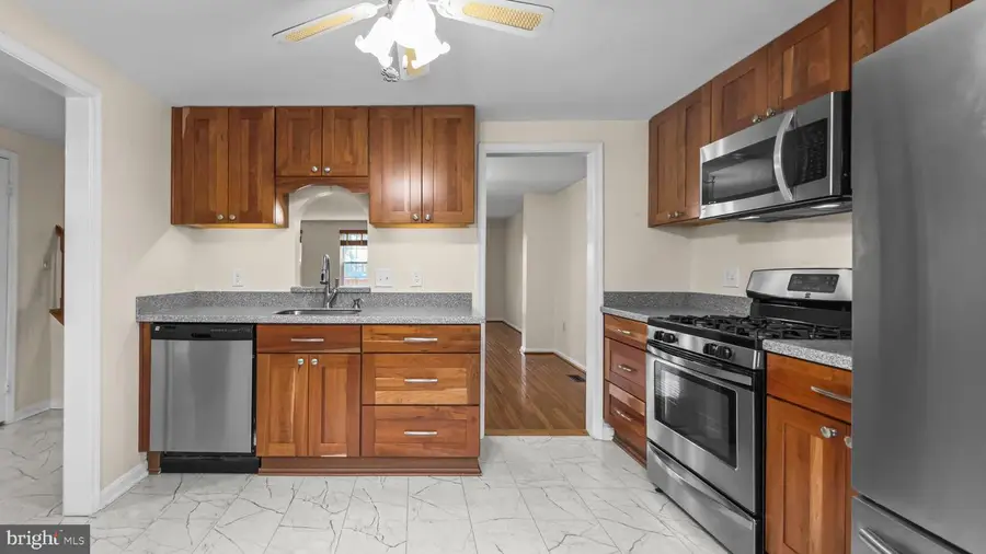 20405 Afternoon Ln, Germantown, MD 20874 - #3