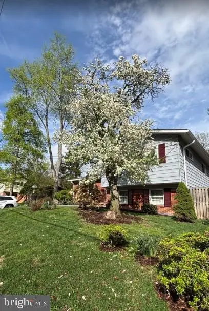 802 Cabin John Pkwy, Rockville, MD 20852 - #3