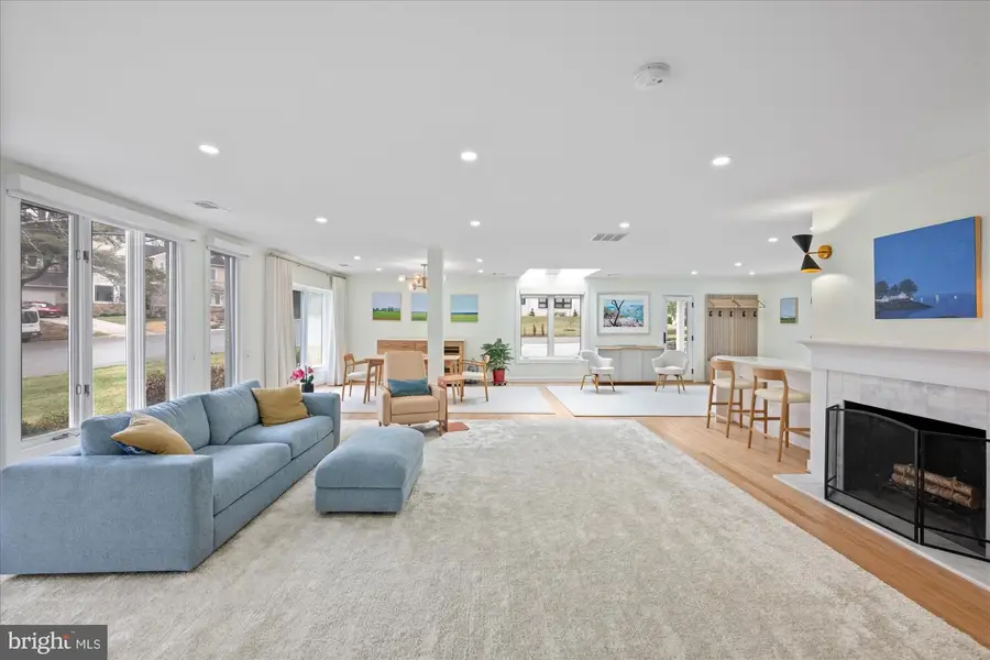 6700 Rannoch Rd, Bethesda, MD 20817 - #3