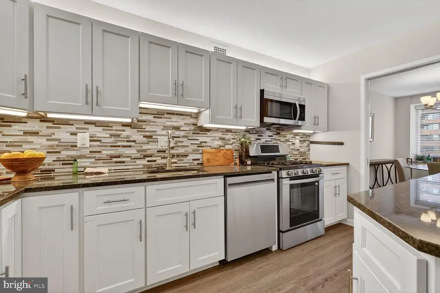 4515 Willard Ave #1112s, Chevy Chase, MD 20815 - #2