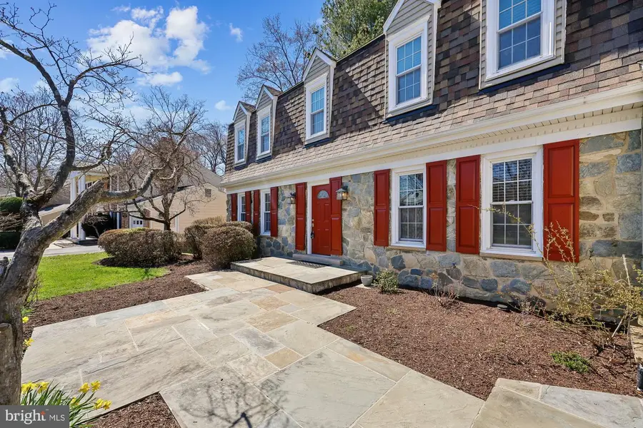 18 Kaywood Ct, Silver Spring, MD 20905 - #2