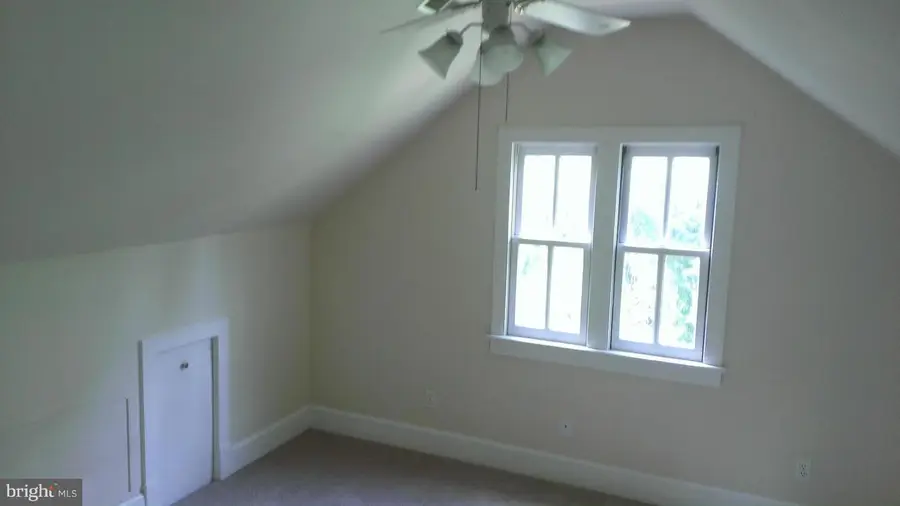 1080 Copperstone Ct, Rockville, MD 20852 - #3