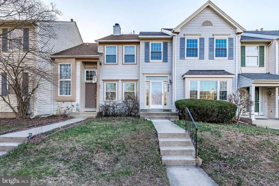 8425 Meadow Green Way, Gaithersburg, MD 20877 - #2