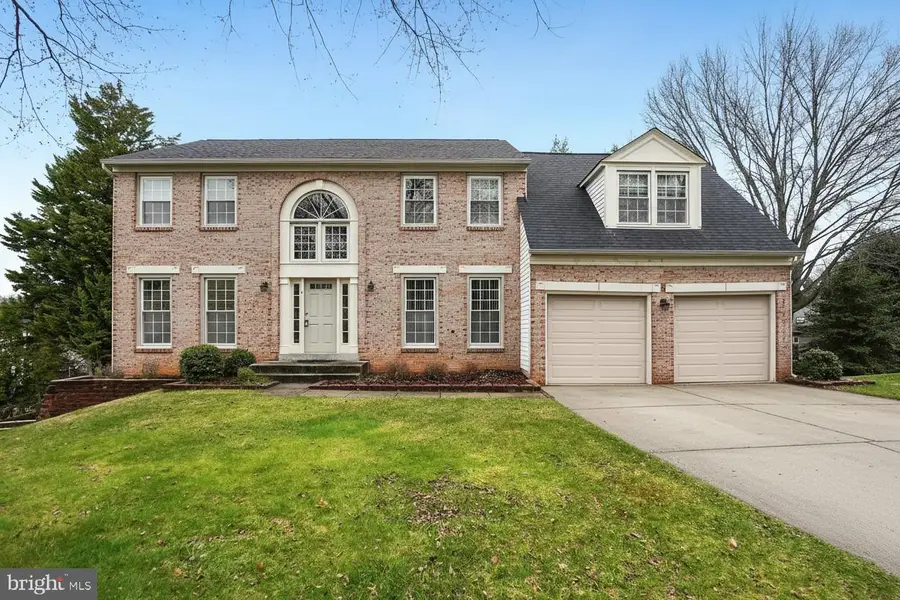 4 Leatherbark Ct, Germantown, MD 20874 - #2