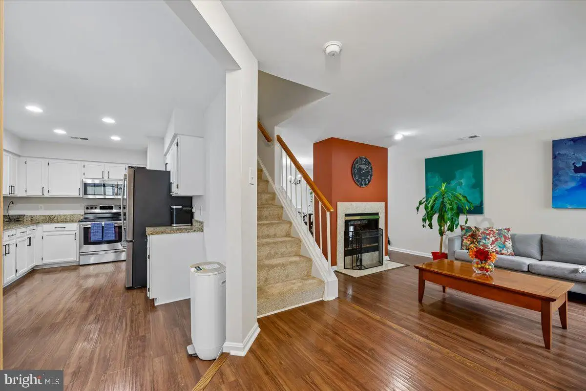 32 Amarillo Ct #121, Germantown, MD 20874 - #1