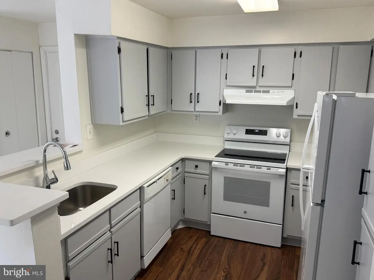 18520 Boysenberry Dr #230, Gaithersburg, MD 20879 - #1