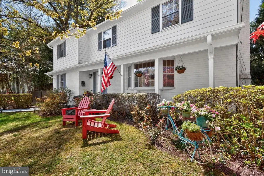 7 Greenlane Ct, Potomac, MD 20854 - #2