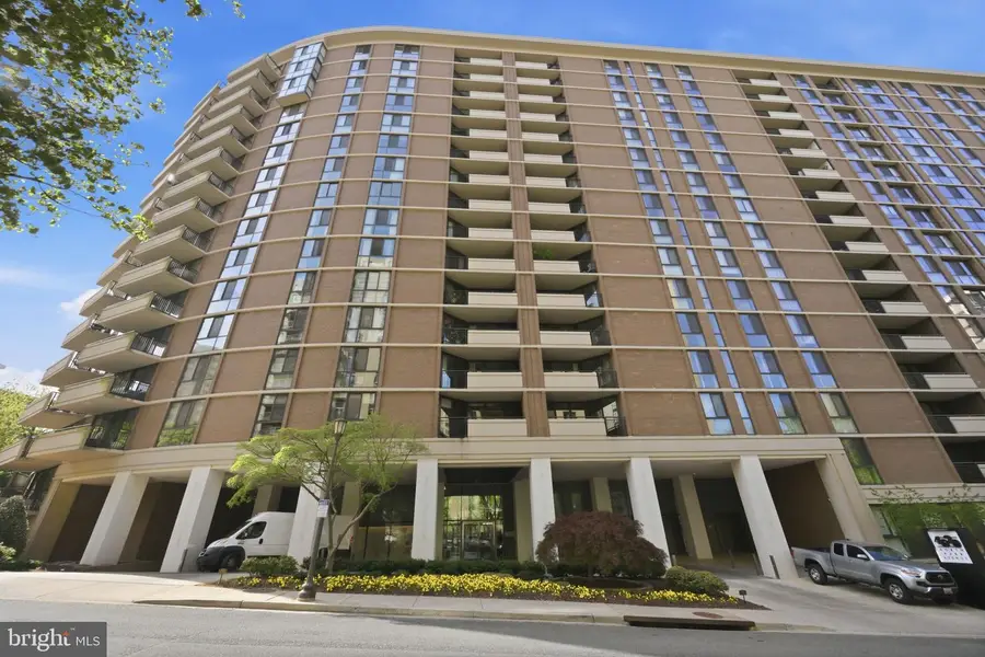 4620 N Park Ave #909, Chevy Chase, MD 20815 - #2