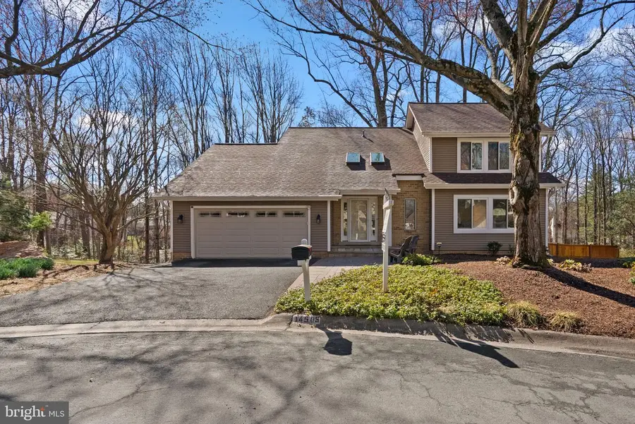 14505 Antigone Dr, Gaithersburg, MD 20878 - #2