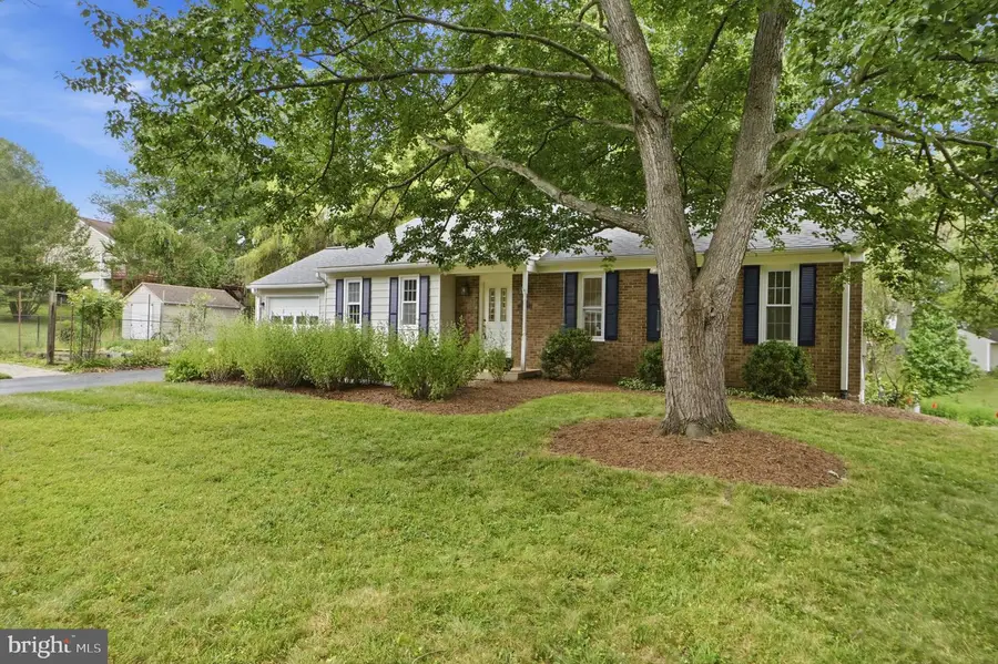 14204 Piccadilly Rd, Silver Spring, MD 20906 - #2