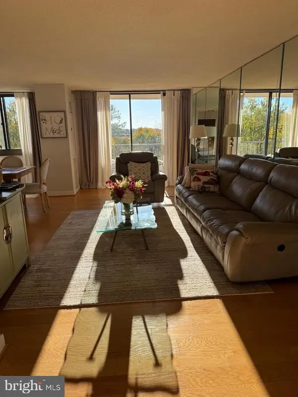 7420 Westlake Ter #803, BETHESDA, MD 20817