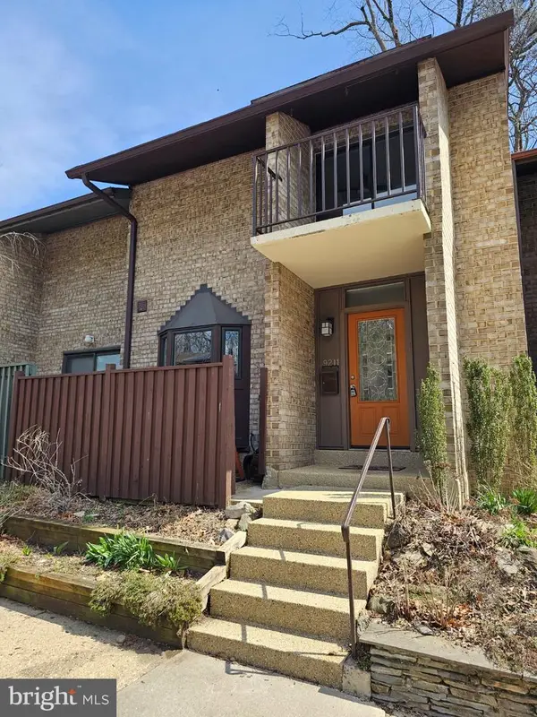 9211 Three Oaks Dr, SILVER SPRING, MD 20901