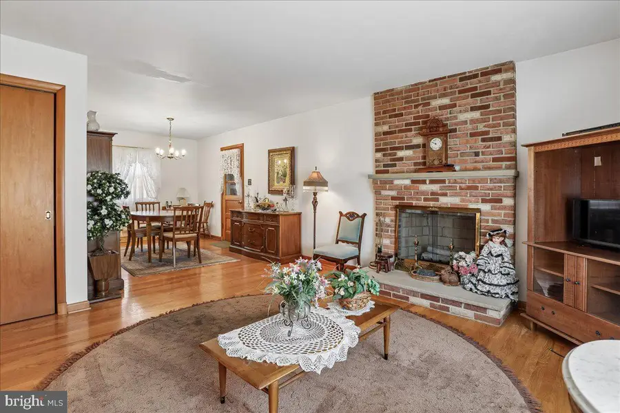 21909 Frederick Rd, Boyds, MD 20841 - #3