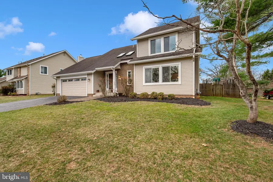 11512 Flints Grove Ln, North Potomac, MD 20878 - #2