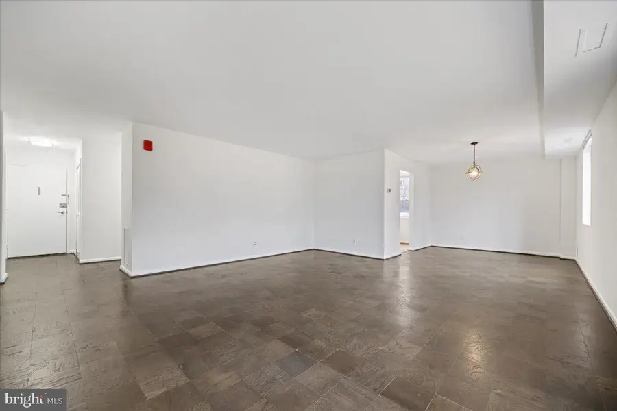 4977 Battery Ln #1-101, Bethesda, MD 20814 - #2