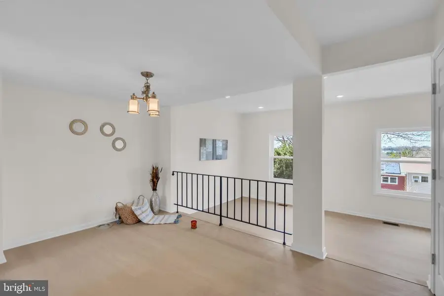 26 Timber Rock Rd, Gaithersburg, MD 20878 - #3