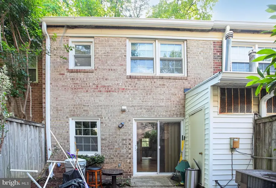 856 Azalea Dr #20-856, Rockville, MD 20850 - #2