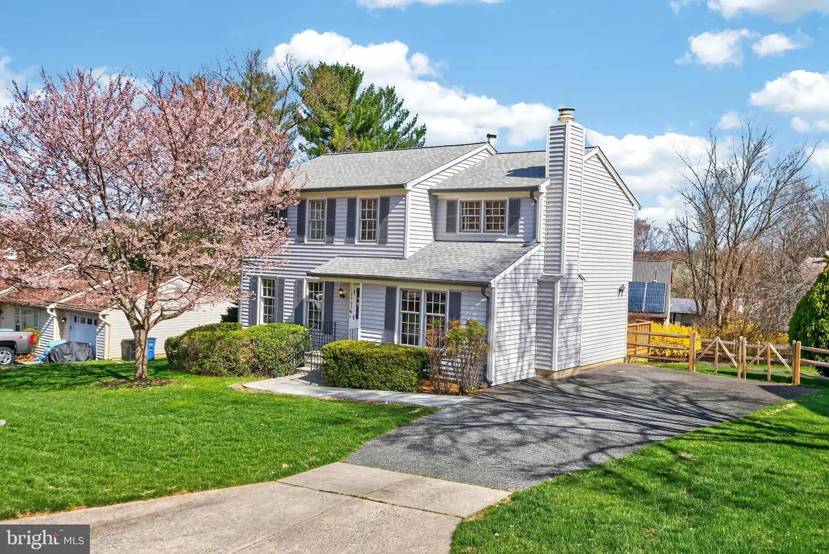 19985 Wild Cherry Ln, Germantown, MD 20874 - #1