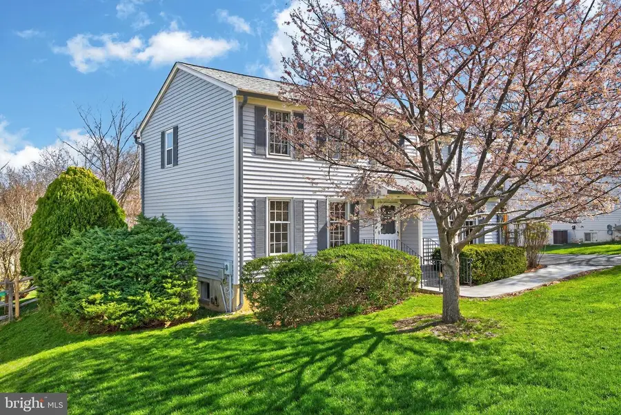 19985 Wild Cherry Ln, Germantown, MD 20874 - #3