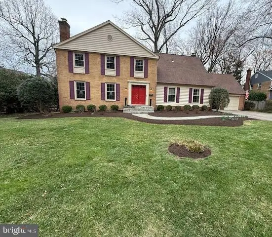 11209 Farmland Dr, ROCKVILLE, MD 20852