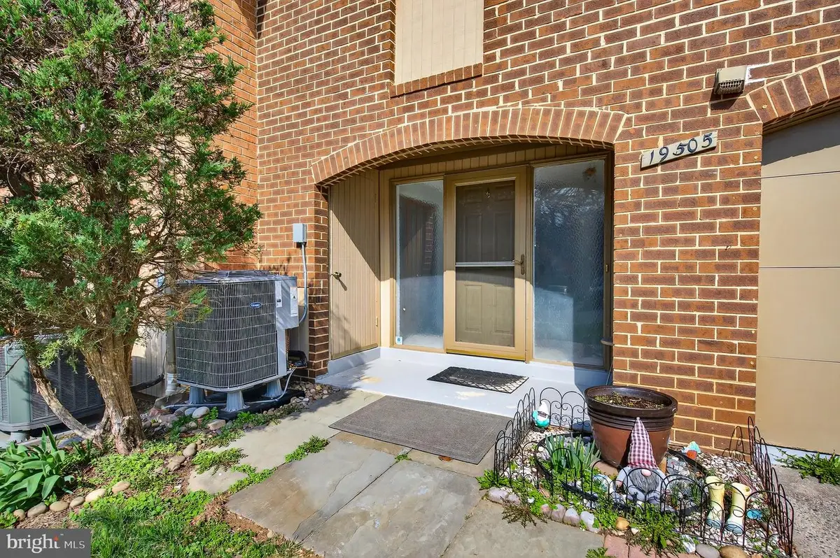 19505 Worsham Ct, Montgomery Village, MD 20886 - #1