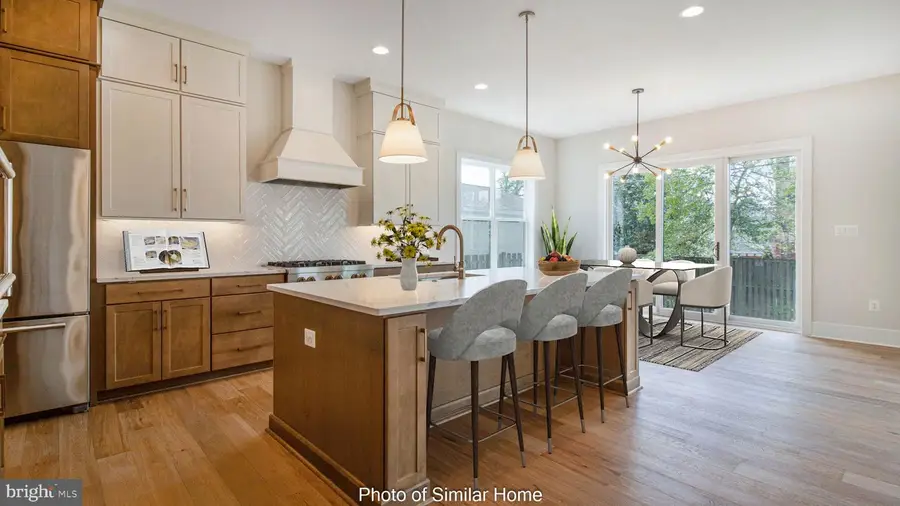 2729 Washington Ave, Chevy Chase, MD 20815 - #3