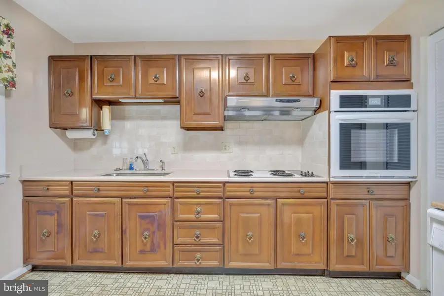 11319 Woodson Ave, Kensington, MD 20895 - #3