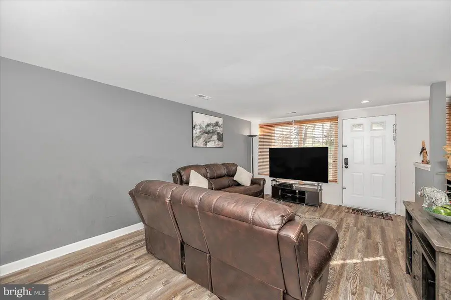 8724 Drexel Hill Pl, Montgomery Village, MD 20886 - #3