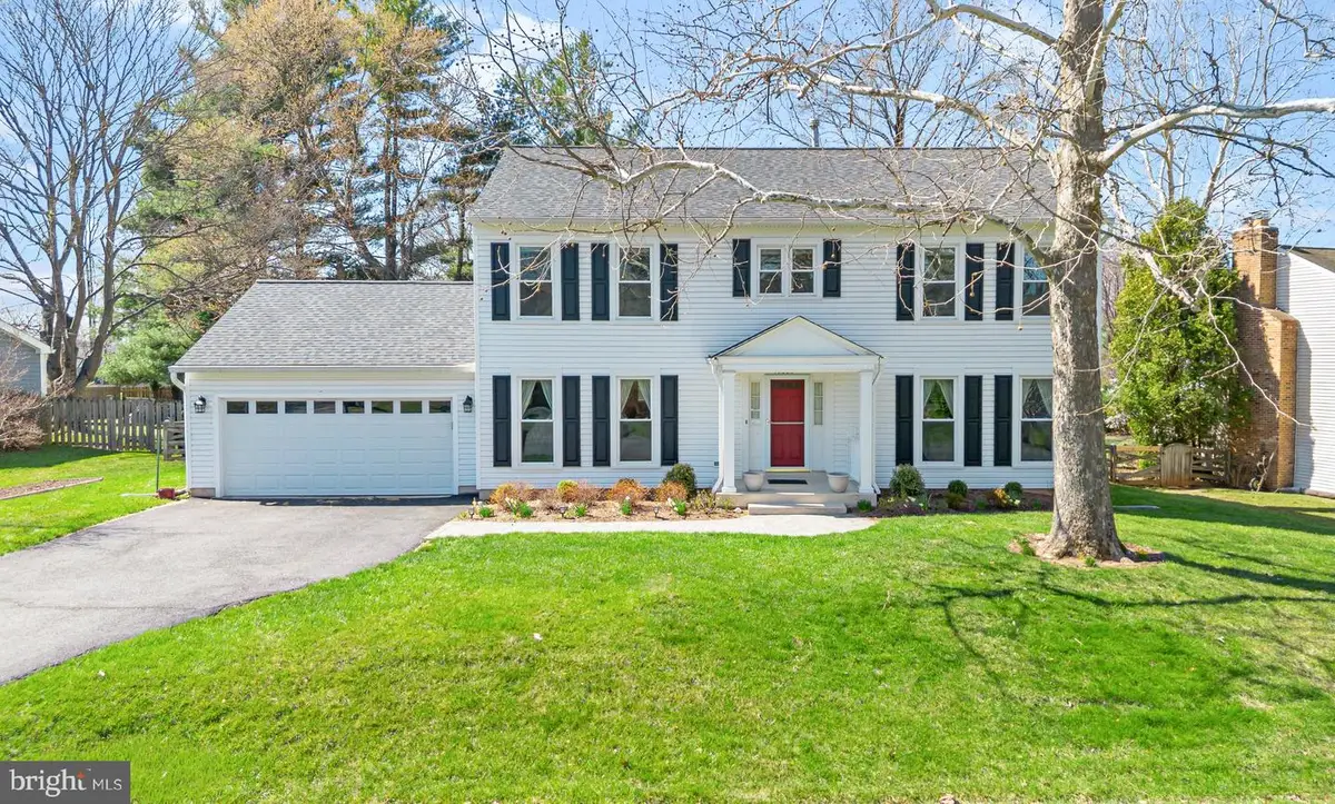 17320 Moss Side Ln, Olney, MD 20832 - #1