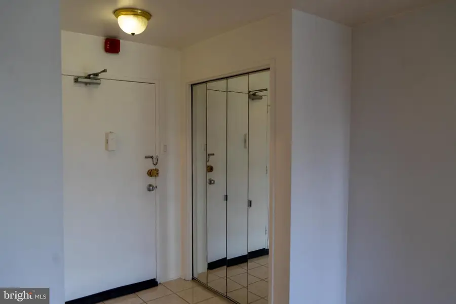 1900 Lyttonsville Rd #612, Silver Spring, MD 20910 - #3