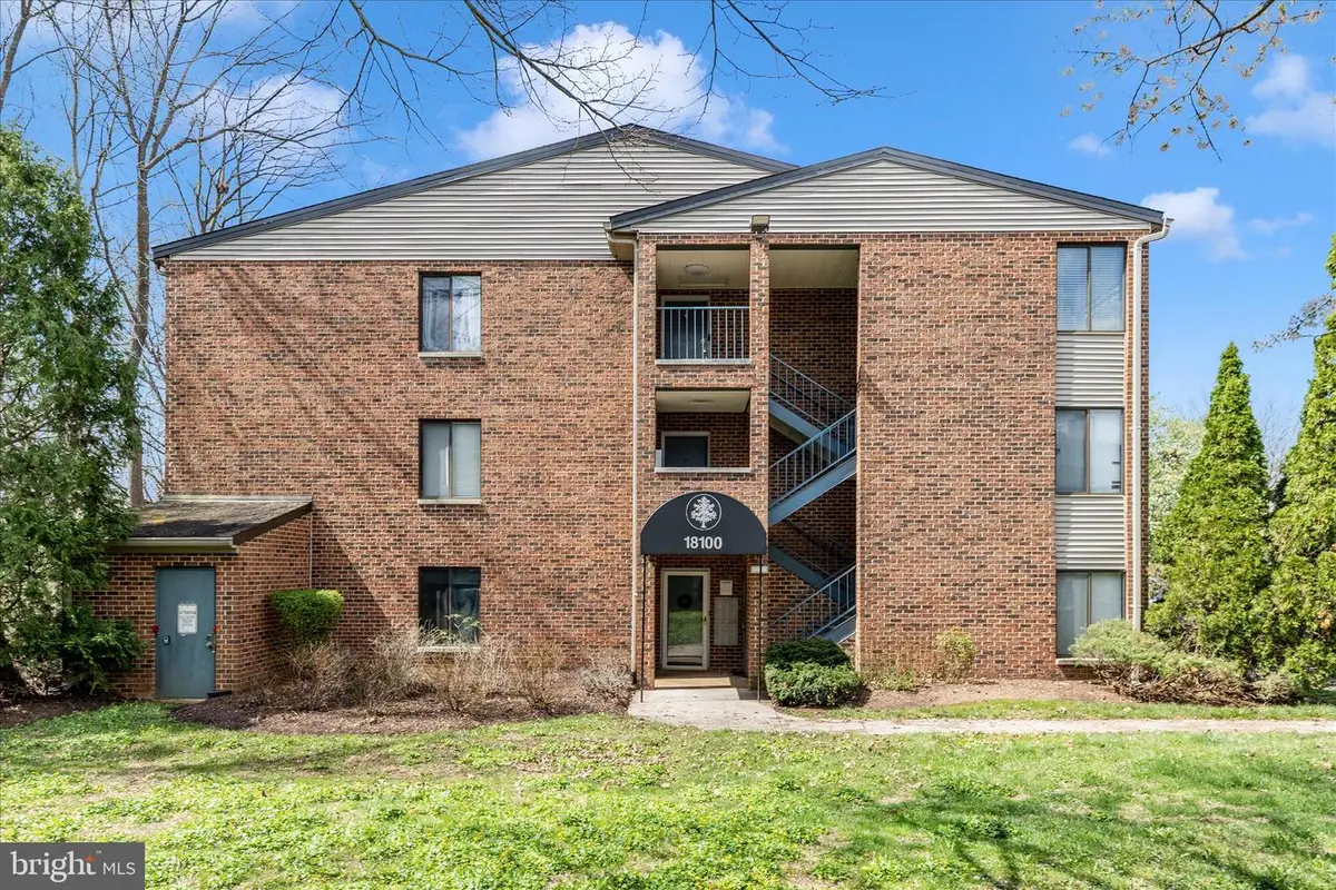 18100 Chalet Dr #13-301, Germantown, MD 20874 - #1