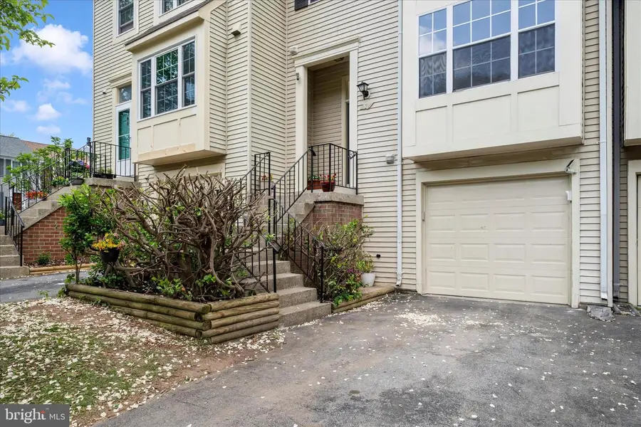 52 Cherry Bend Ct, Germantown, MD 20874 - #2