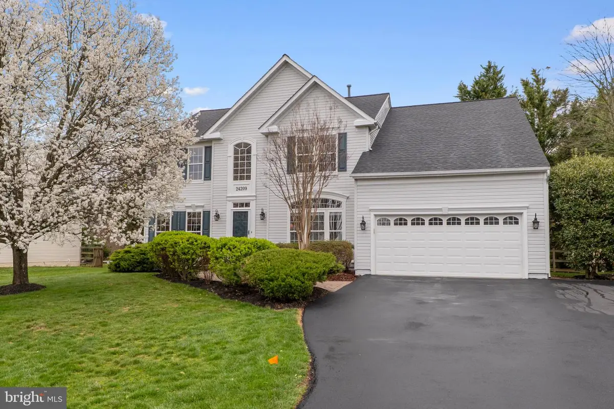 24209 Hailey Dr, Damascus, MD 20872 - #1